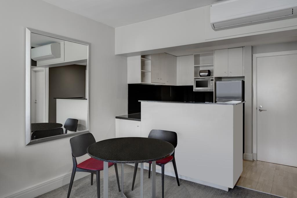 Adina Apartment Hotel South Yarra Melbourne Bagian luar foto